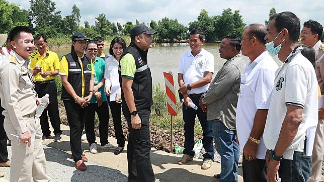 กรมส่งเสริมการเกษตรสั่งด่วนเร่งสำรวจพื้นที่เสียหาย เตรียมช่วยเหลือพี่น้องเกษตรกรภาคใต้ ฟื้นฟูพื้นที่การเกษตรทันทีหลังน้ำลด