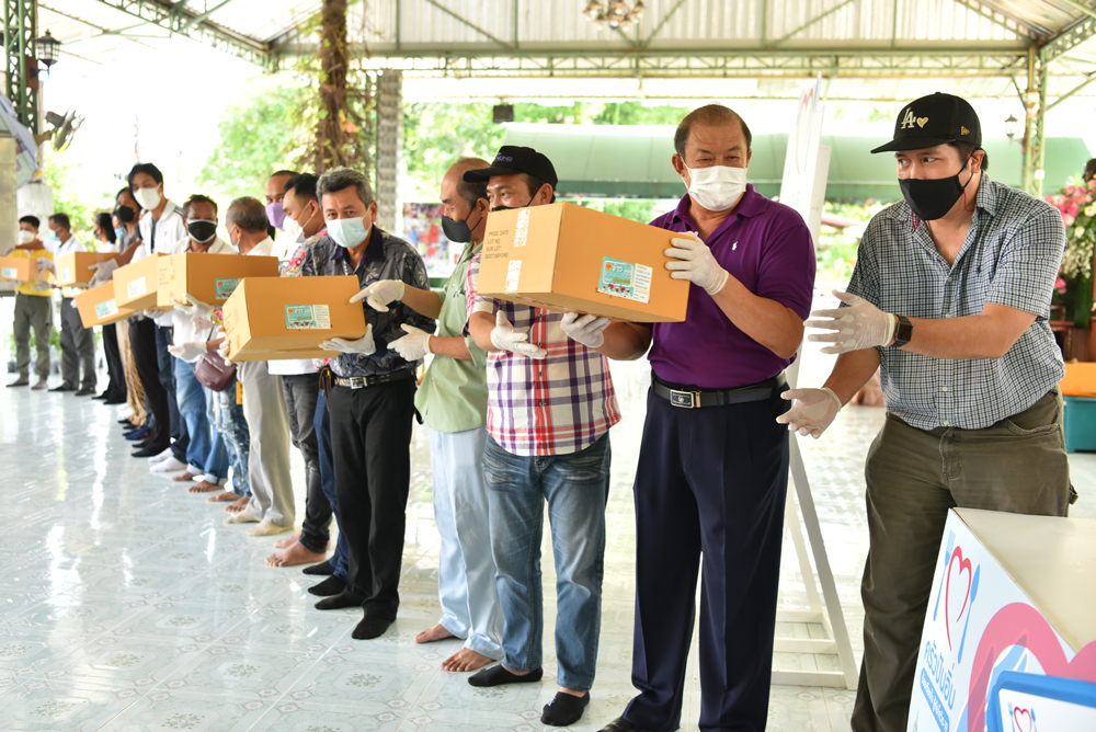 โครงการครัวปันอิ่มเดินทางครบ 2 ล้านกล่องที่วัดพุทธปัญญา 