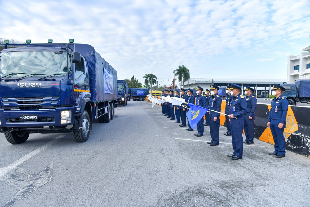 กองทัพอากาศ ปล่อยขบวนรถขนข้าวโครงการ “ทัพฟ้าช่วยชาวนา”