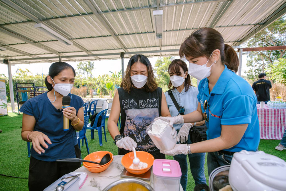 ฟอร์ดจัด Work Shop แปรรูปกล้วยหอมทอง ที่วิสาหกิจชุมชนวัยหวาน จ.เพชรบุรี