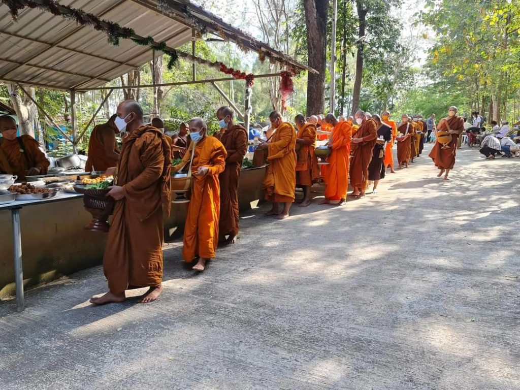 ร่วมกันทำบุญก่อสร้างพระอุโบสถ..วัดป่าเขาน้อย ให้เสร็จสมบูรณ์ไปด้วยกัน