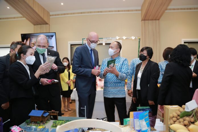 ไทยเข้าร่วมงาน“มหกรรมพืชสวนโลก EXPO 2022 Floriade Almere” เปิดตัว Thailand Pavilion โชว์ศักยภาพนวัตกรรมอาหารสินค้าเกษตรไทยสู่สายตาชาวโลก