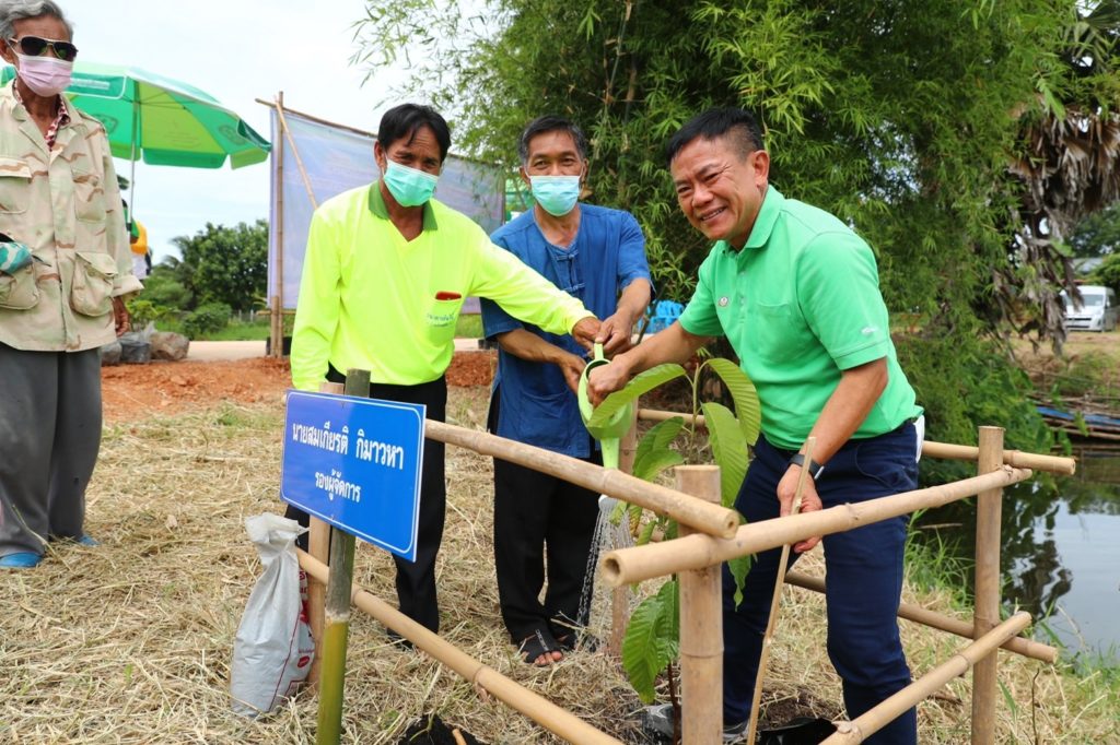 ธ.ก.ส ร่วมปลูกป่าเพิ่มพื้นที่สีเขียว เฉลิมพระเกียรติฯ พระบรมราชชนนีพันปีหลวงฯ 90 พรรษา จังหวัดชัยภูมิ