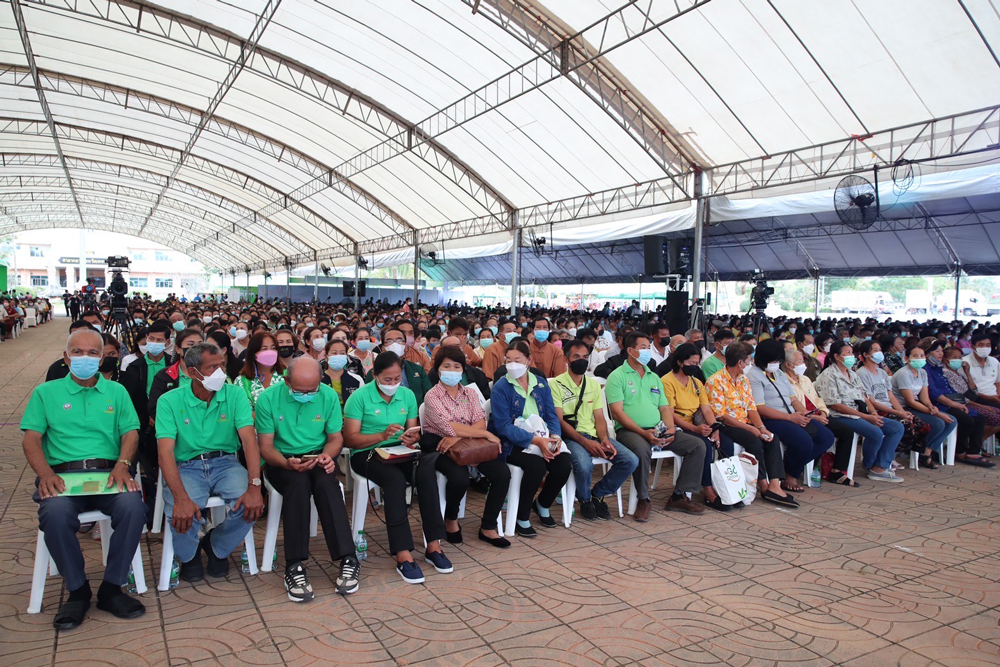นายกรัฐมนตรี Kick off โอนเงินมาตรการช่วยเหลือและยกระดับรายได้ เกษตรกรผู้ปลูกข้าว ปี 65/66 ผ่านระบบ ธ.ก.ส. วงเงินกว่า 8 หมื่นล้านบาท