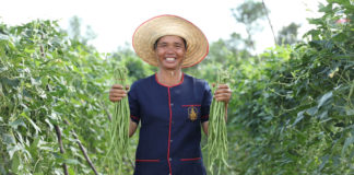 เกษตรกรยิ้มร่า - โลตัส เดินหน้าขยายโครงการรับซื้อผลผลิตตรงจากเกษตรกร