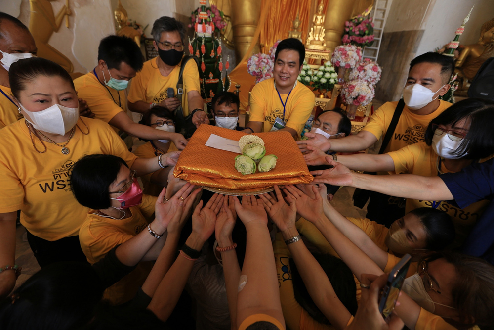 ทิพยสืบสาน ลงพื้นที่ดูงาน “นาเฮียใช้ สุพรรณบุรี” พลิกจากล้มเหลวสู่เศรษฐีอย่างยั่งยืน