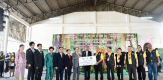 จีนมอบทุนเรียนฟรี!! ให้ลูกหลานชาวสวนยางไทย ที่มหาวิทยาลัยเมืองชิงเต่า