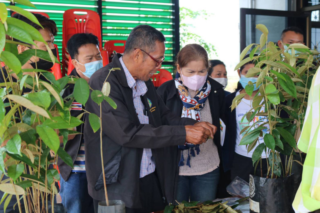 กรมวิชาการฯโชว์ทุเรียนภูเขาไฟทำรายได้ 5 แสนบาท/ไร่ เปิดตัวทุเรียนพันธุ์ใหม่สู่เกษตรกรแล้ว