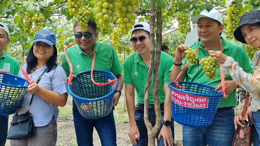 ผู้บริหาร ธ.ก.ส. ลุุยสุดๆ กับบทบาทใหม่ที่จะช่วยพี่น้องเกษตรกรทำการตลาด