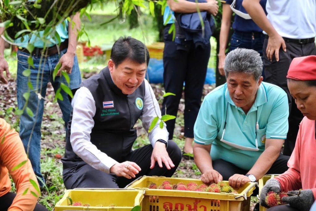 กรมส่งเสริมสหกรณ์ ชูกลไกสหกรณ์ส่งเสริมการพัฒนาอาชีพสมาชิก พร้อมเดินหน้าขับเคลื่อนการกระจายผลไม้คุณภาพสู่ผู้บริโภค