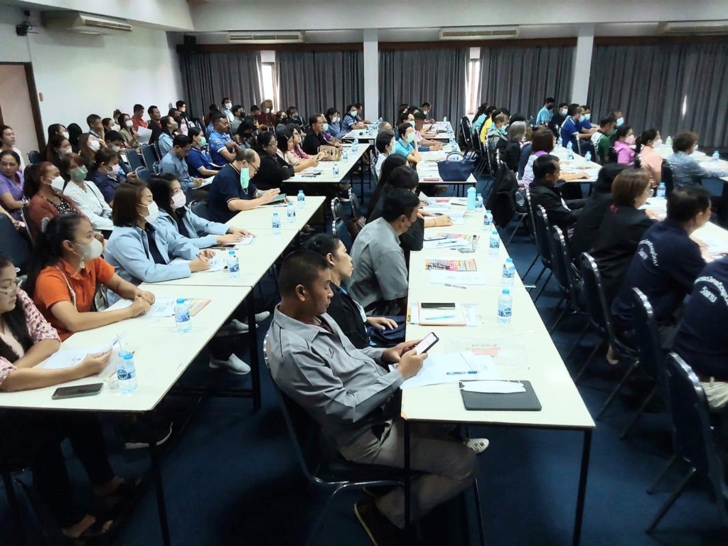 สสท. เท งบ ผ่าน สสจ.จันทบุรี หนุนสหกรณ์ในจังหวัด แม่นกฎหมายสหกรณ์หวังแก้ปัญหาสหกรณ์ทั้งระบบ