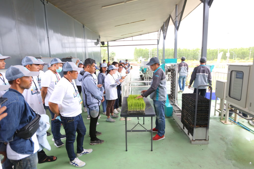 สยามคูโบต้า เปิดตัว Young Smart Farmer ในโครงการ “คูโบต้า กล้า | ท้า | ปลูก” เตรียมสู้ศึกพัฒนาแปลงเกษตรอัจฉริยะด้วยปฏิทินเพาะปลูก KAS Crop Calendar ชิงถ้วยพระราชทานสมเด็จพระกนิษฐาธิราชเจ้าฯ พร้อมบินดูงานที่ญี่ปุ่น