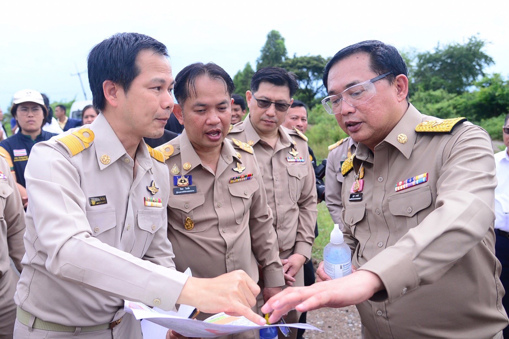 “รมช.อนุชา” ชูธนาคารน้ำใต้ดิน จ.ชัยนาท แก้ปัญหาน้ำท่วม-ภัยแล้งอย่างยั่งยืน