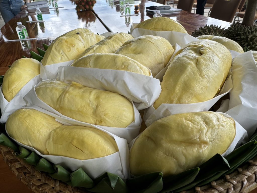 ผู้จัดการ ธ.ก.ส. ตรวจเยี่ยมสาขาและลูกค้า จังหวัดตราด