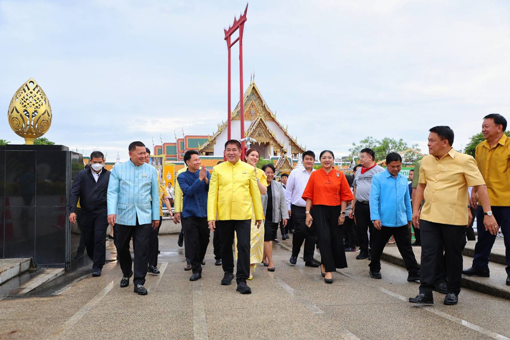 "ธรรมนัส" เปิดมหกรรมสินค้าเกษตร โชว์ของดีอาหาร ดึงเม็ดเงินเข้าประเทศ