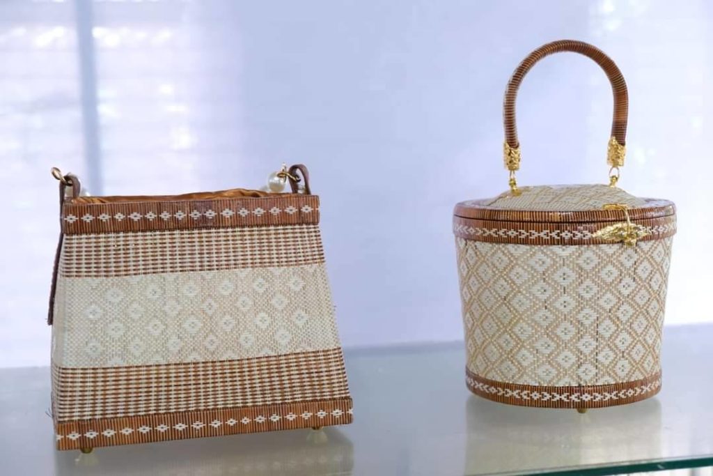 กรมส่งเสริมสหกรณ์ เดินหน้าขยายตลาดผลิตภัณฑ์จักสานย่านลิเภา กลุ่มสตรีสหกรณ์การเกษตรเมืองนครศรีธรรมราช