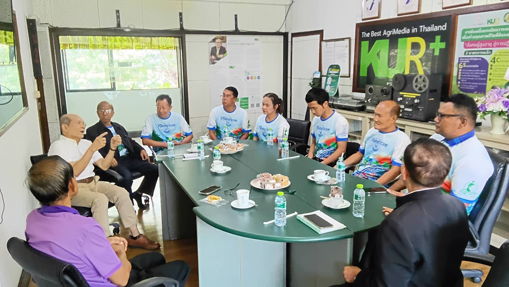 สมาคมนักเรียนเก่าบวรวิทยายน บางปะกง จัดเดินวิ่งรวมใจภักดิ์รักป่าชายเลน ครั้งที่ 2