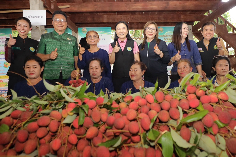 “รมว.นฤมล” ขอบคุณ “นายกฯ อิ๊งค์” แทนชาวสวนผลไม้ทั่วประเทศ หลังสั่งทุกหน่วยงานราชการช่วยอุดหนุนผลไม้ไทย