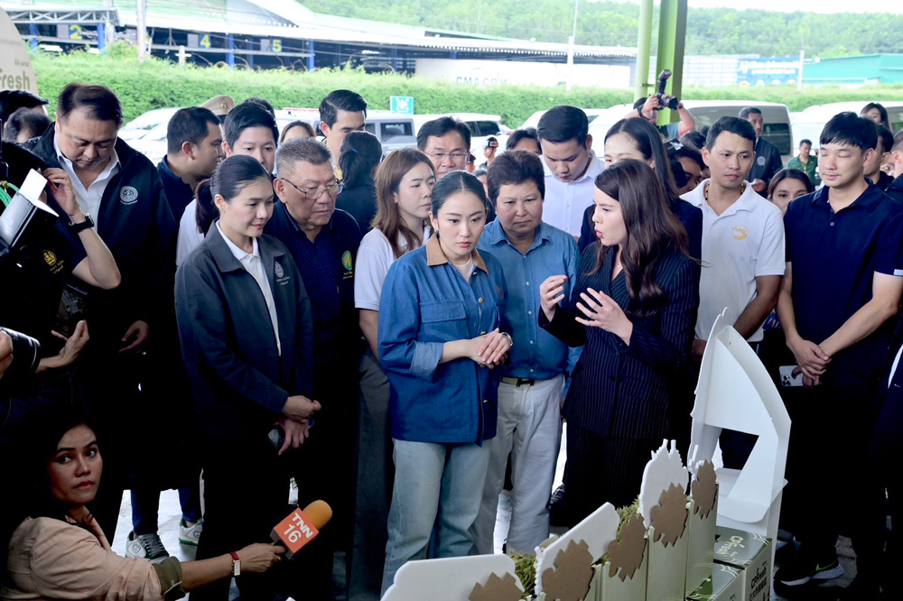 นายกฯ อิ๊งค์ ลุยเมืองจันท์ รับฟังปัญหาทุเรียนและทางออกผลไม้ไทยสู่ตลาดโลก และแข่งขันได้