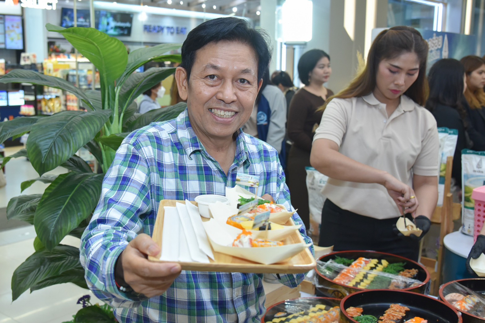 ลุงพร ชิมซูชิจากข้าวรักษ์โลก ตรมฉัตร