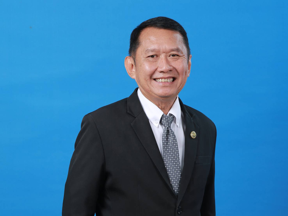 นายสุริยะ คำปวง รองอธิบดีกรมส่งเสริมการเกษตร 