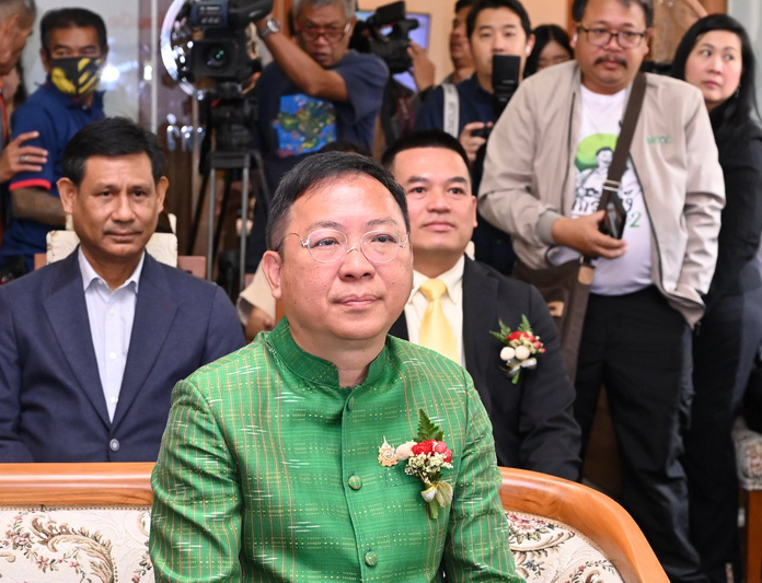 นายสัตวแพทย์สมชวน รัตนมังคลานนท์