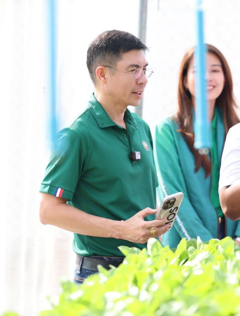 ธ.ก.ส. เปิดตัวโครงการโรงเรียนเกษตรธนากร มุ่งสร้างเกษตรการค้า เพิ่มเยาวชนเข้าภาคการเกษตร ทดแทนเกษตรสูงอายุ นำ ร่อง 18 โรงเรียนทั่วประเทศ