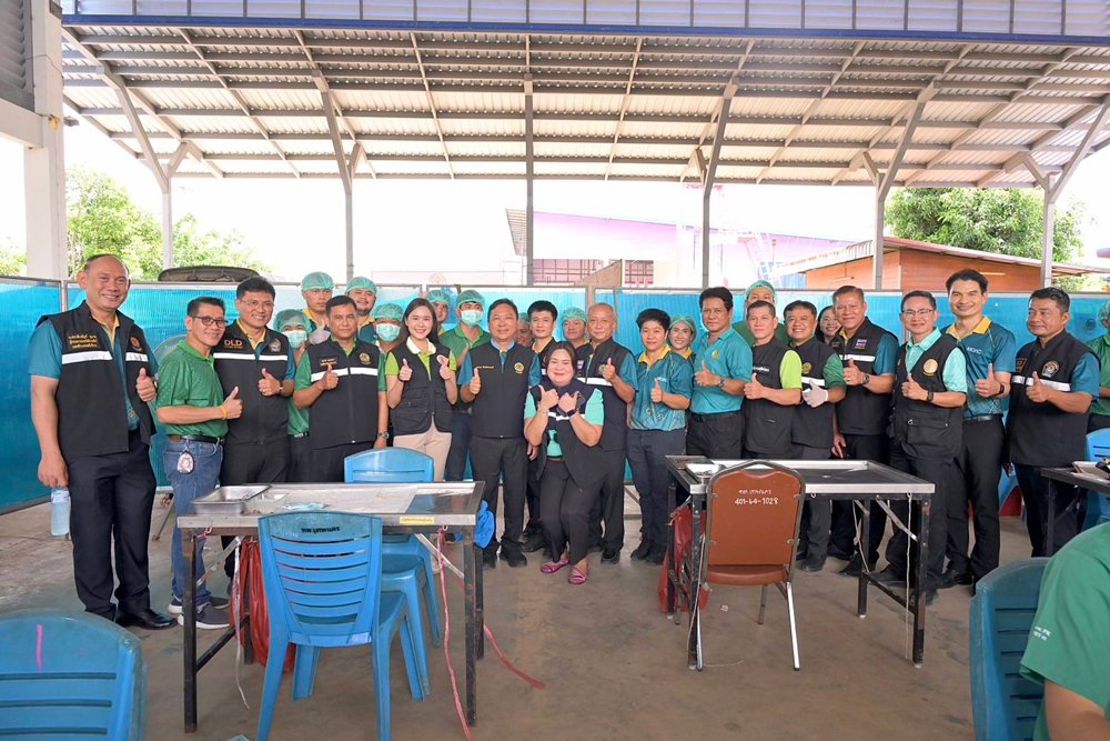 กรมปศุสัตว์เดินหน้าขับเคลื่อนโครงการเร่งรัดผ่าตัดทำหมันสุนัข–แมว คุมโรคพิษสุนัขบ้าในพื้นที่เสี่ยง จ.กำแพงเพชร ตามนโยบายของกระทรวงเกษตรและสหกรณ์ อย่างต่อเนื่อง เพื่อ "สัตว์ปลอดโรค คนปลอดภัย" ตั้งเป้าขยายผลขึ้นอีก 30%