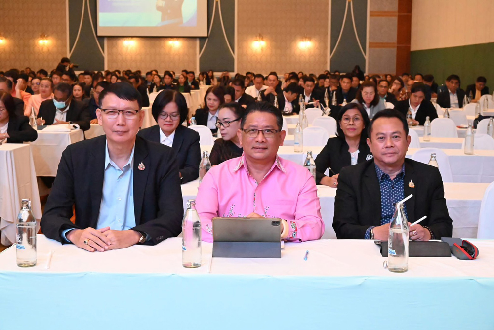กรมส่งเสริมสหกรณ์ ขานรับนโยบาย รองนายกฯ ธรรมนัส ดึงนวัตกรรมขับเคลื่อนงานรัฐบาลสู่ความสำเร็จ ส่งเสริมสหกรณ์เข้มแข็งทั่วประเทศ