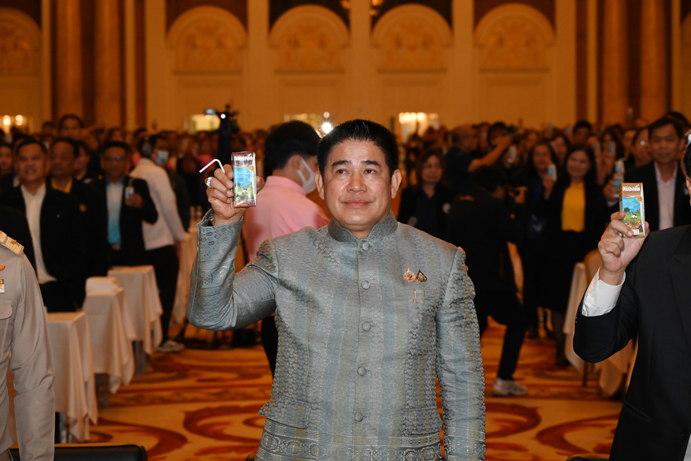 รองนายกฯ ธรรมนัส เดินหน้ามอบนโยบายขบวนการสหกรณ์ทั่วประเทศ ยกเครื่องสหกรณ์ภาคการเกษตร สู่การเป็นผู้ให้บริการทางการเกษตรครบวงจร