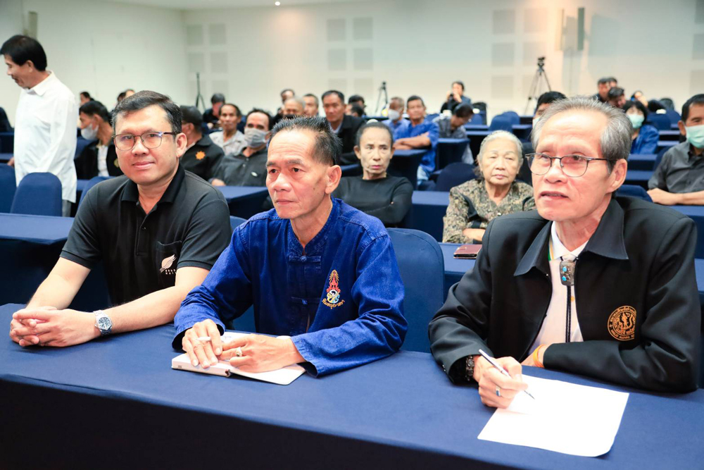 เตรียมรับมือฝุ่น PM2.5 นายกสมาคมสื่อมวลชนเกษตรฯ ชี้ถึงเวลาหาข้อเท็จจริง ไม่ใช่กล่าวโทษ ระดมสมองไขปัญหา “ภาคเกษตรคือผู้ร้ายจริงหรือ?”