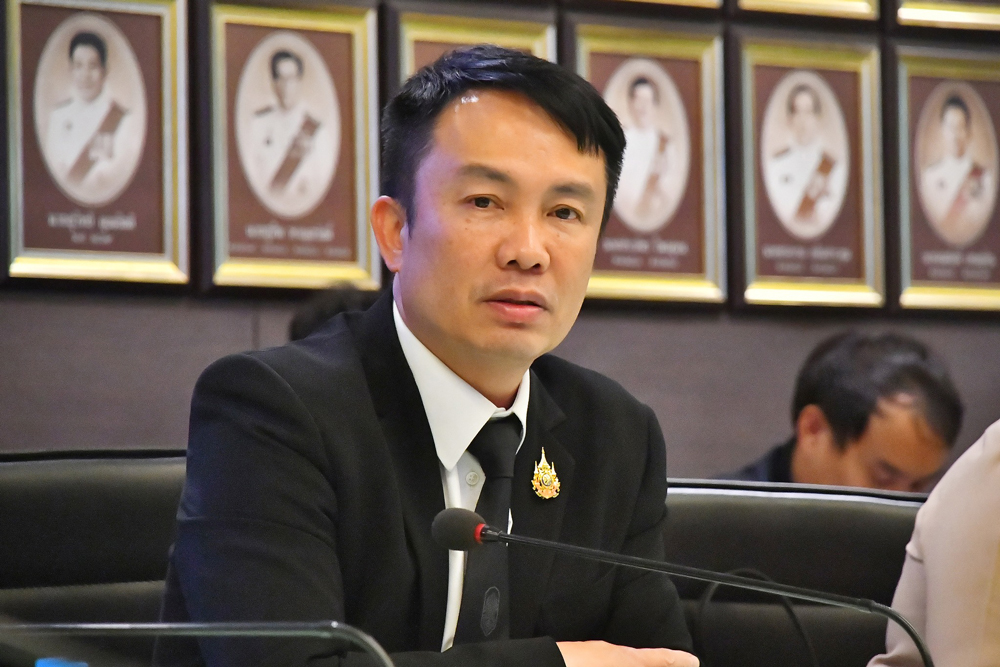 นายนิรันดร์ มูลธิดา อธิบดีกรมส่งเสริมสหกรณ์ 