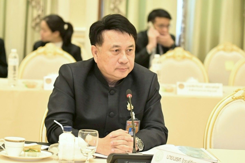 ประชุม นบข. เห็นชอบเปลี่ยนนาข้าวไปปลูกพืชที่ตลาดต้องการ 1 ล้านไร่ สนับสนุน 2,000 บาท/ไร่