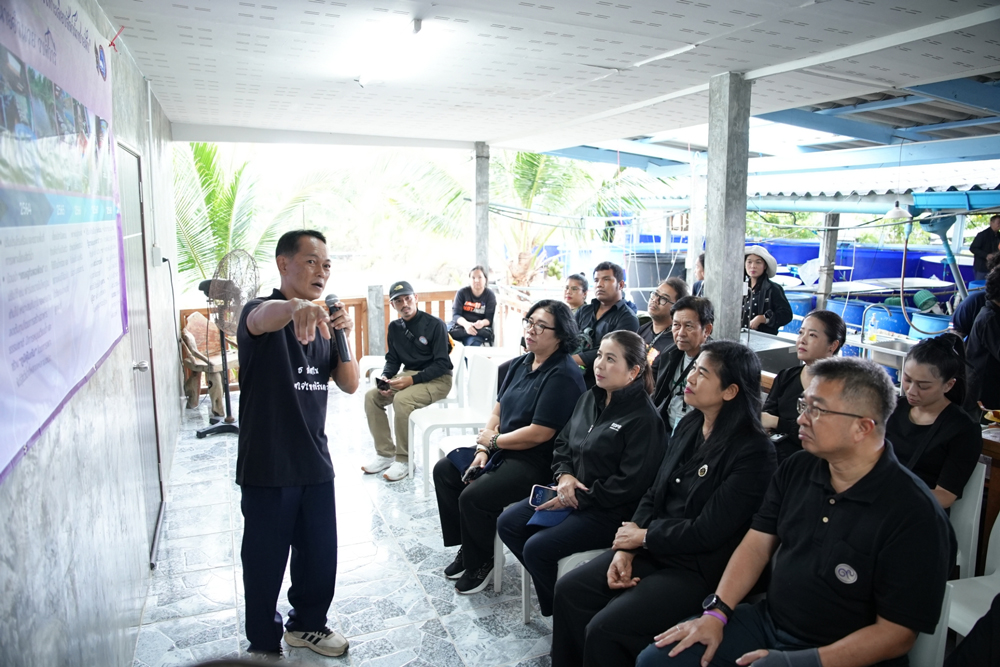 กปร. พาดูความสำเร็จ! "วิสาหกิจชุมชนจันทราบุรี" และศูนย์ "เพาะเลี้ยงสัตว์น้ำชายฝั่ง” โมเดลต่อยอดแนวพระราชดำริ "แม่ของแผ่นดิน"