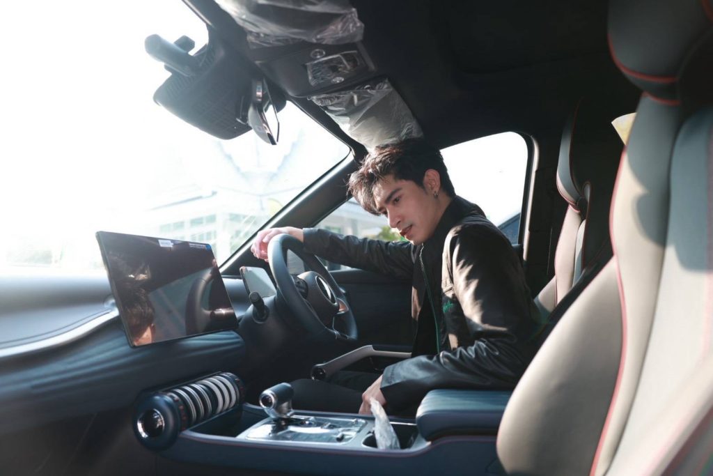 ธ.ก.ส. ส่งมอบรถยนต์ไฟฟ้า 150 คัน ใช้ปฏิบัติภารกิจทั่วประเทศหนุนมาตรการประหยัดพลังงานภาครัฐ มุ่งสู่ Net Zero