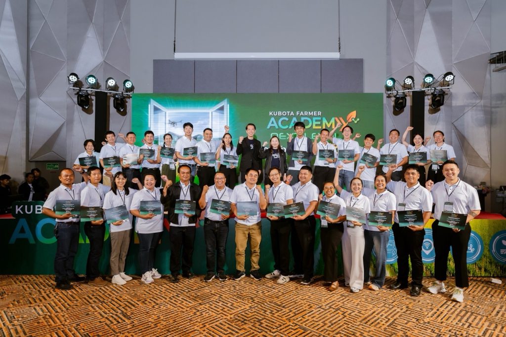 สยามคูโบต้า ชวนส่อง 3 เกษตรกรรุ่นใหม่ พาเปิดอาวุธลับอัปเลเวลสู่ Smart Farmer ผ่านโครงการ "KUBOTA Farmer Academy"