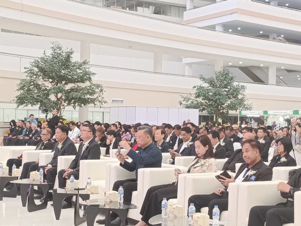 สภาเกษตรกรแห่งชาติ ผนึกกำลัง ทีเส็บ-ภาครัฐ-เอกชน เปิดงาน“Agri Next Thailand 2026”มหกรรมเกษตรครบวงจรมุ่งสร้างโอกาสทางธุรกิจ ปลอล็อกศักยภาพเกษตรกรไทย เพิ่มมูลค่าสินค้าเกษตร ท้องถิ่นสู่ทางโลก ภายใต้แนวคิด “From Local Value To Global Market”